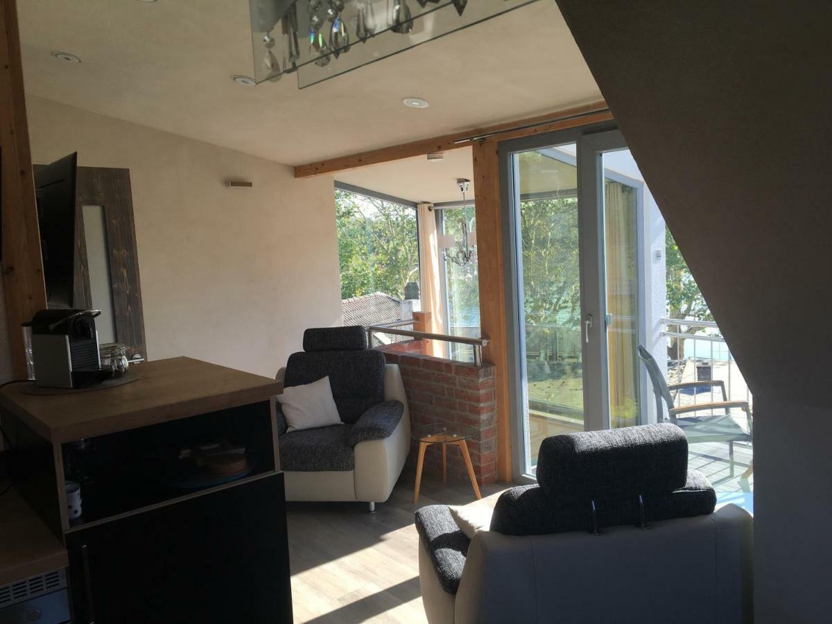 Schmuckkaestle Am Hafen Apartman Wiesbaden Kültér fotó
