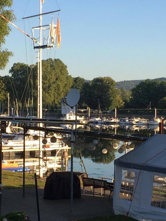 Schmuckkaestle Am Hafen Apartman Wiesbaden Kültér fotó